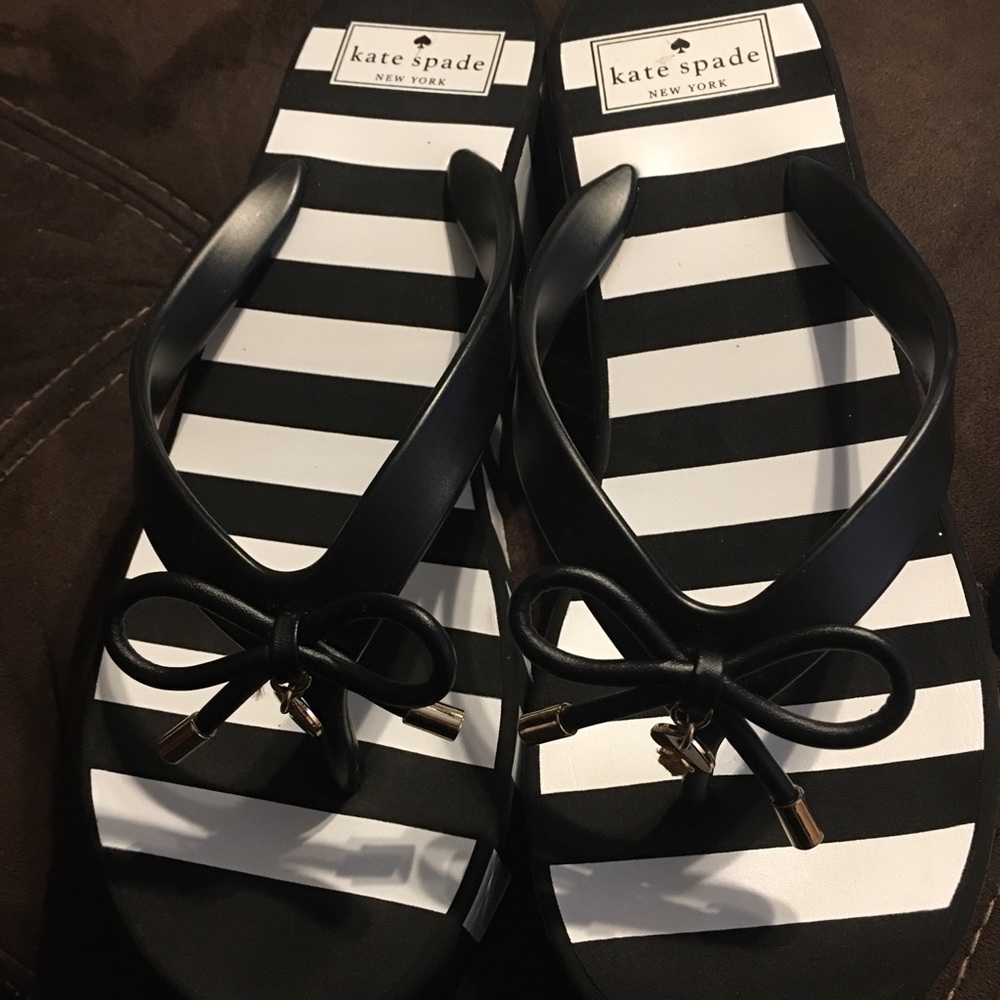 Kate spade flip flops sandals